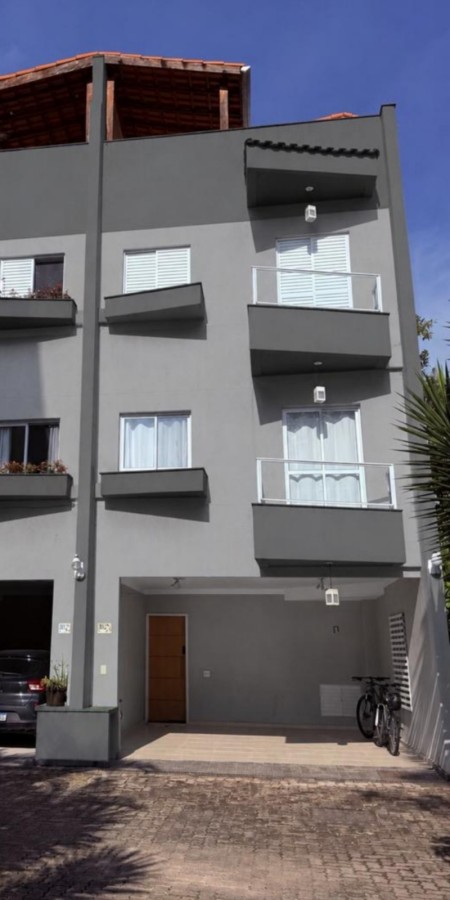 Casa, 3 quartos, 172 m² - Foto 1